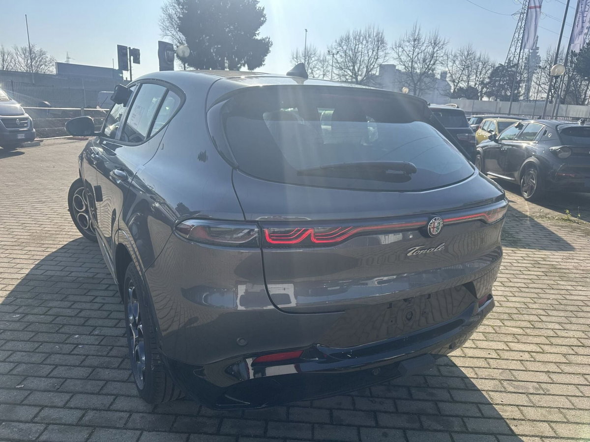 Alfa Romeo Tonale 1.5 hybrid Sprint 130cv tct7 (8)