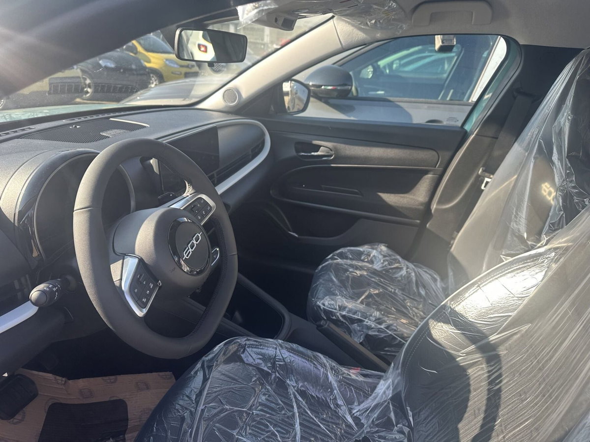 Fiat 600 1.2 hybrid 110cv auto (9)