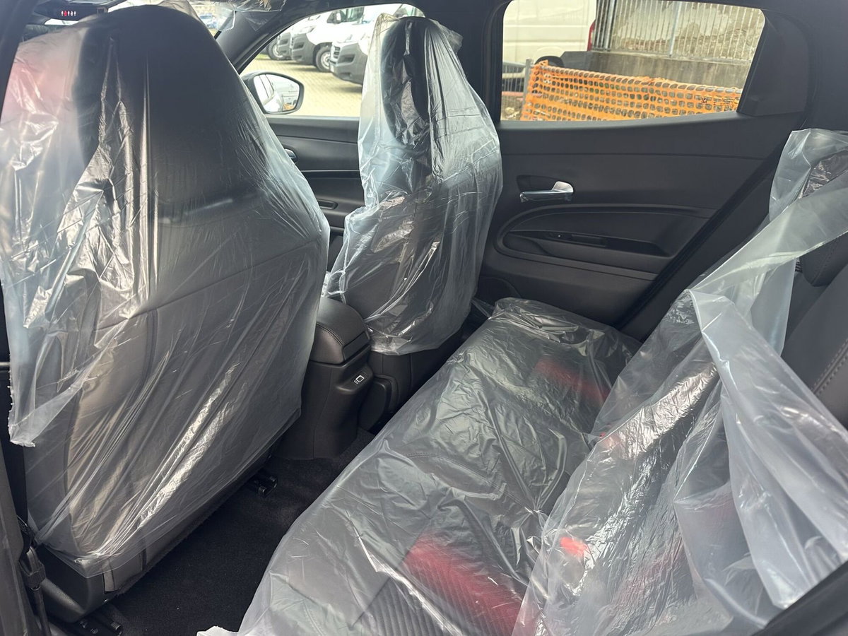 Alfa Romeo Junior elettrica Speciale 156cv (14)