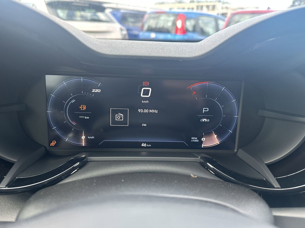 Alfa Romeo Junior elettrica Speciale 156cv (17)