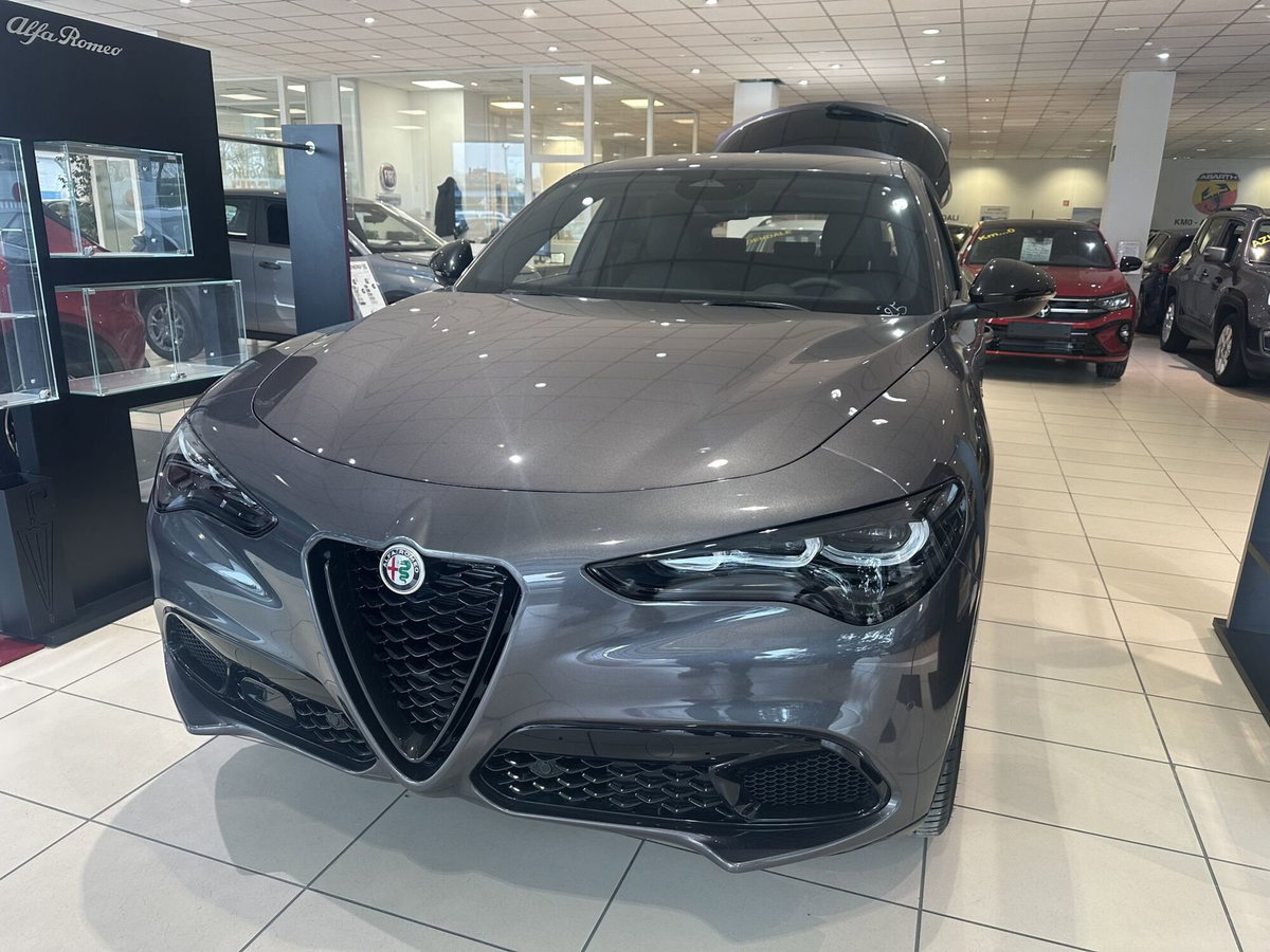 Alfa Romeo Stelvio Stelvio 2.2 Turbodiesel 210 CV AT8 Q4 Veloce (2)