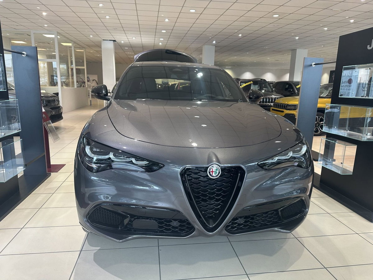 Alfa Romeo Stelvio Stelvio 2.2 Turbodiesel 210 CV AT8 Q4 Veloce (3)