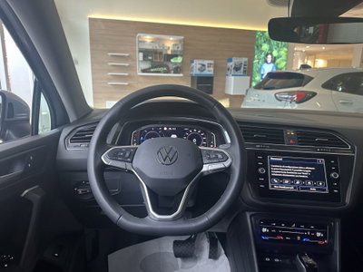 Volkswagen Tiguan 2.0 TDI 150 CV SCR DSG Life (15)