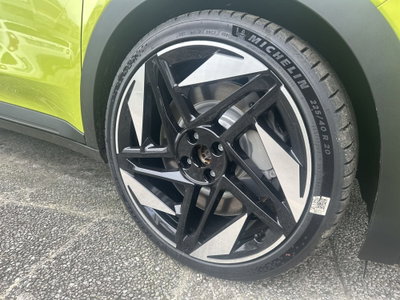 Abarth 600e 54kWh Turismo 240cv (8)