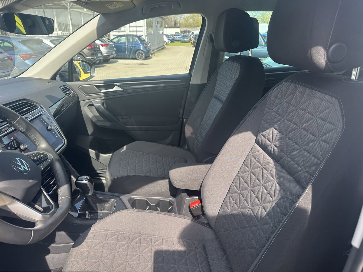 Volkswagen Tiguan 2.0 TDI 150 CV SCR DSG 4MOTION Life (13)