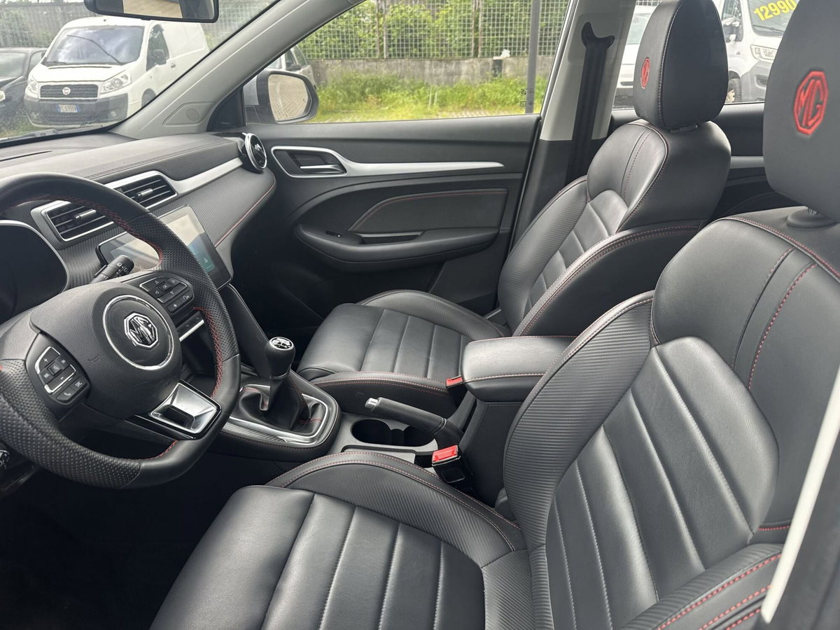 Mg ZS ZS 1.5 Luxury (12)