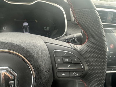 Mg ZS ZS 1.5 Luxury (18)