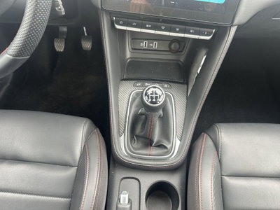 Mg ZS ZS 1.5 Luxury (19)