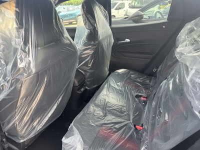 Alfa Romeo Junior elettrica Speciale 156cv (12)