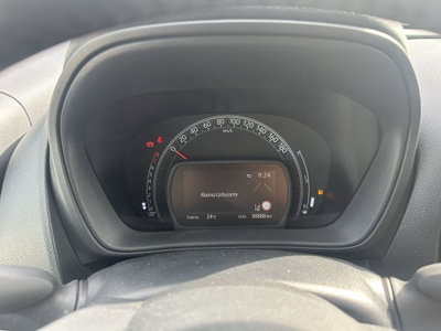 Toyota Aygo X 1.0 VVT-i 72 CV 5p. Undercover S-CVT (18)