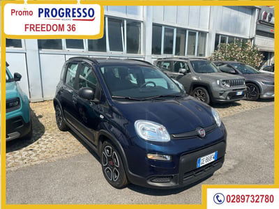 Fiat Panda 1.0 FireFly S&S Hybrid City Cross usata
