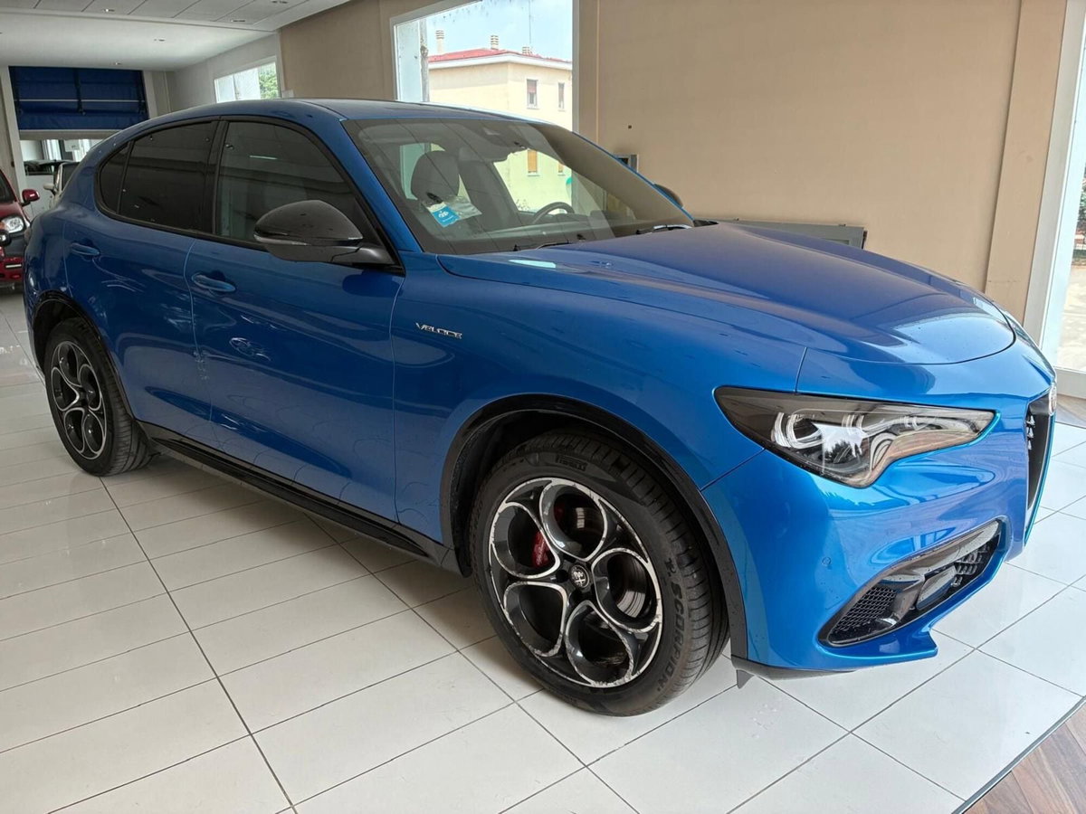 Alfa Romeo Stelvio Stelvio 2.2 Turbodiesel 210 CV AT8 Q4 Veloce (4)