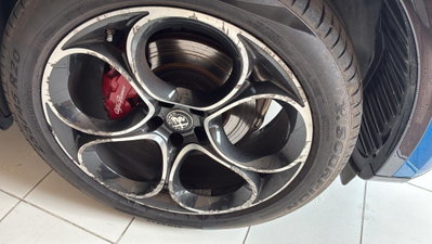 Alfa Romeo Stelvio Stelvio 2.2 Turbodiesel 210 CV AT8 Q4 Veloce (9)