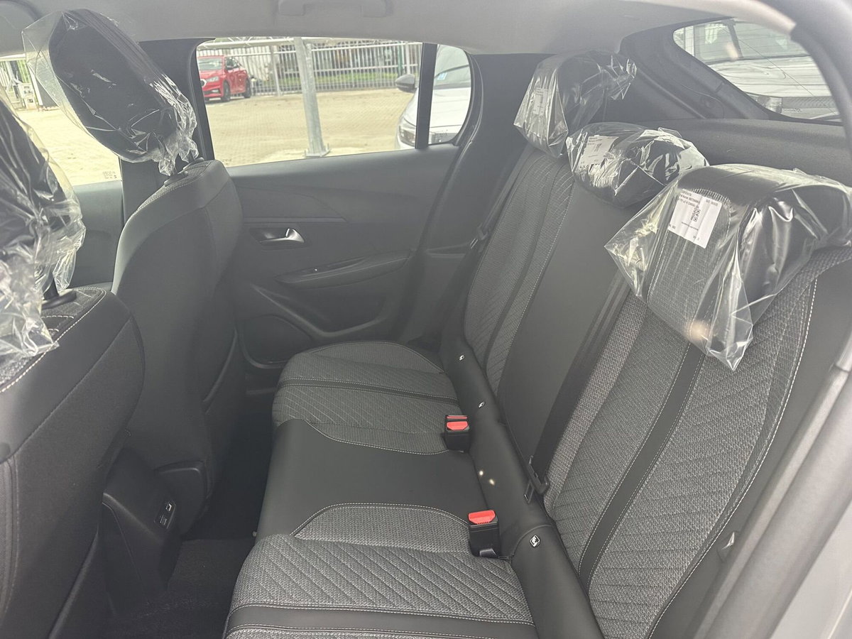 Peugeot 208 Turbo 110 S&S 5 porte Allure (11)