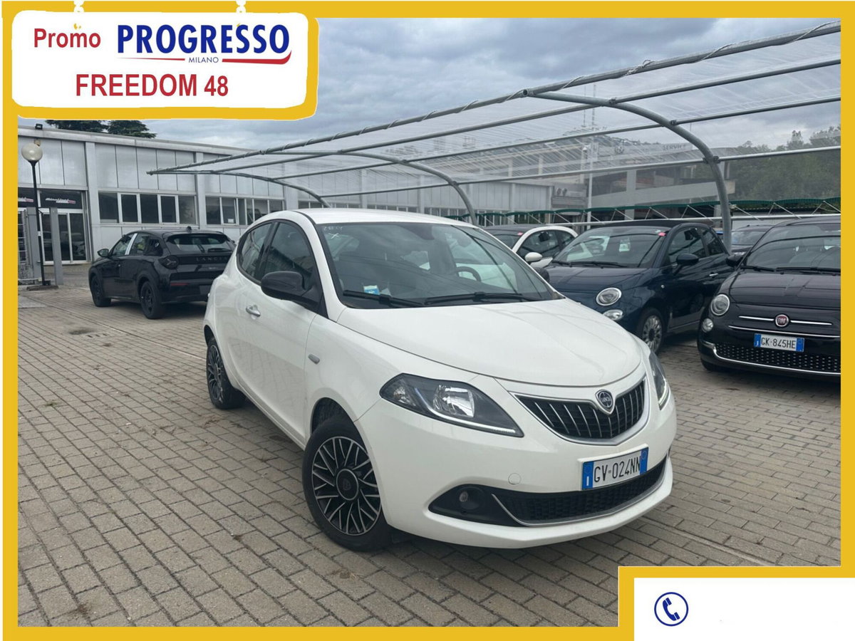 Lancia Ypsilon 1.0 FireFly 5 porte S&S Hybrid Gold Plus