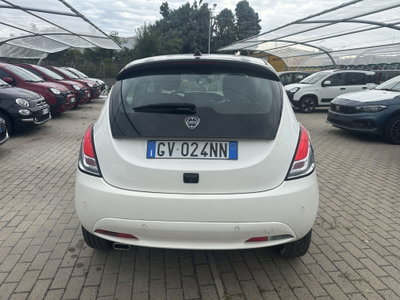 Lancia Ypsilon 1.0 FireFly 5 porte S&S Hybrid Gold Plus (6)