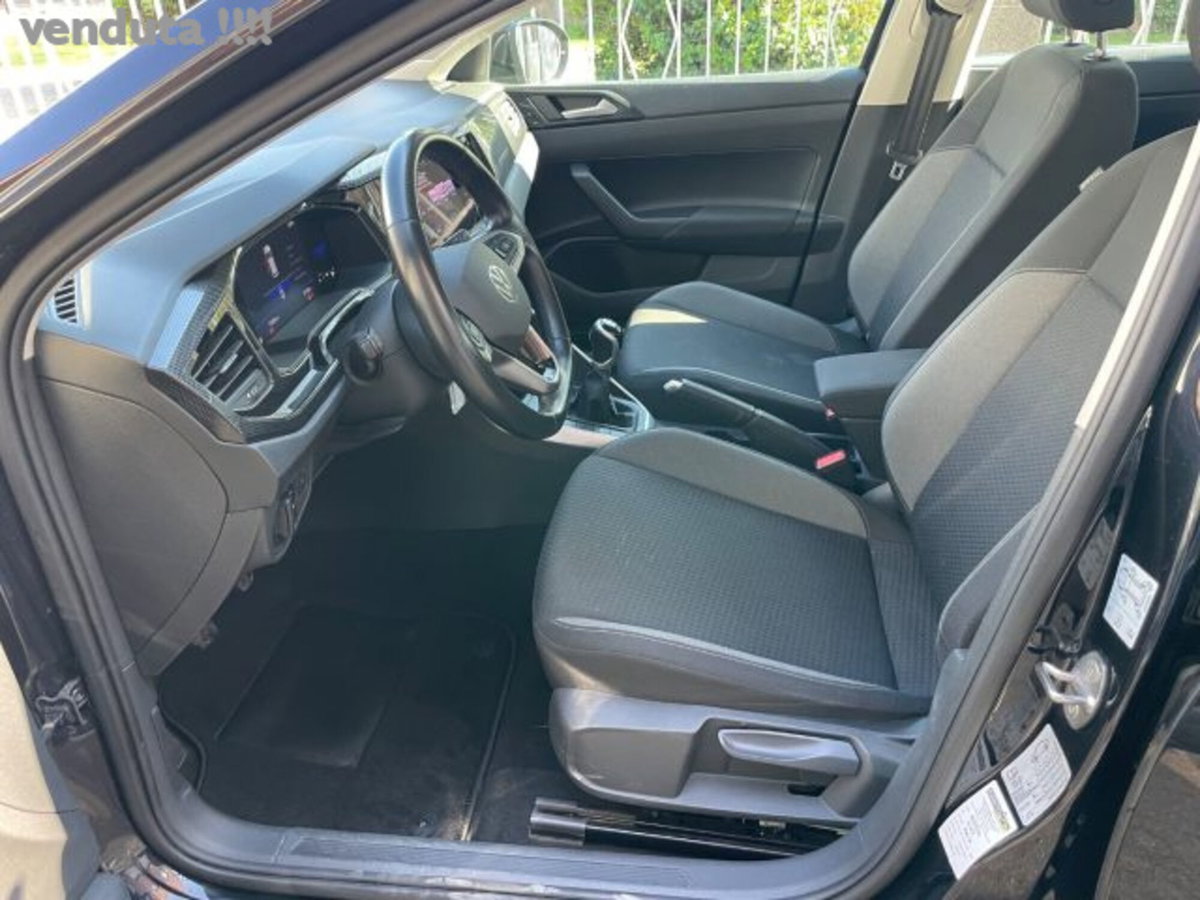 Volkswagen Taigo 1.0 tsi R-Line 95cv (13)