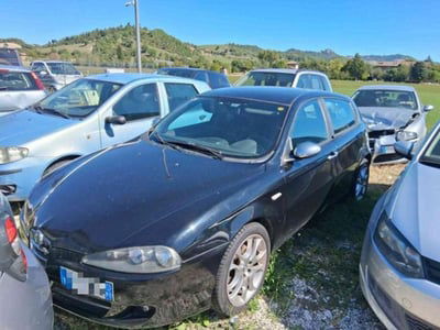 Alfa Romeo 147 1.9 JTD (120) 5 porte Moving usata