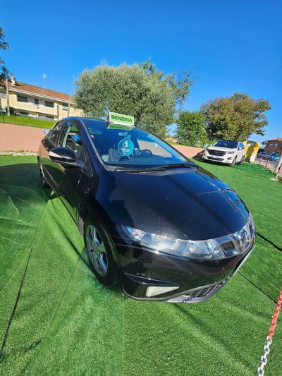 Honda Civic 1.4 i-VTEC 5p. Elegance usata