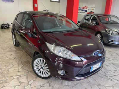 Ford Fiesta 1.4 5 porte Bz.- GPL Titanium usata