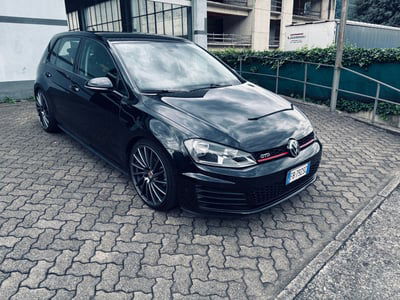 Volkswagen Golf 2.0 TDI 5p. Highline BlueMotion Technology usata