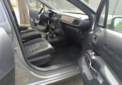 Citroen C3 PureTech 110 S&S EAT6 Elle (12)