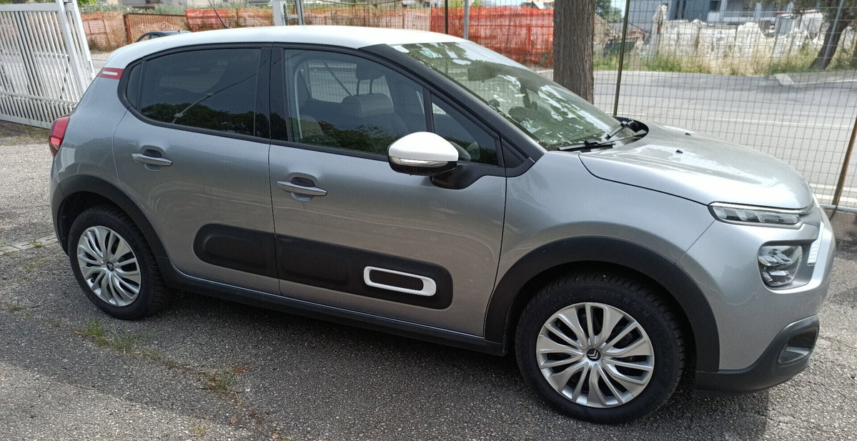 Citroen C3 PureTech 110 S&S EAT6 Elle (5)