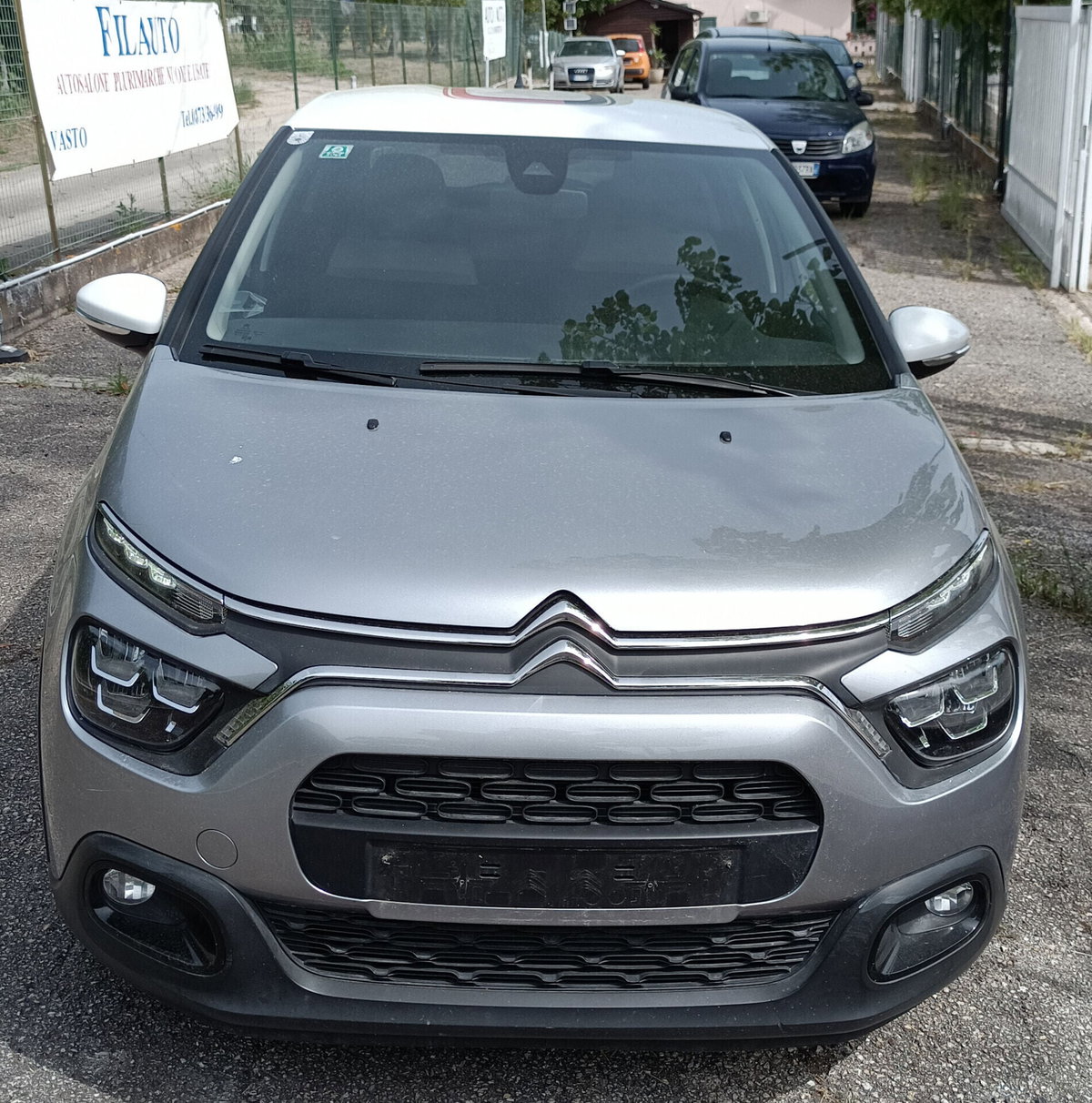 Citroen C3 PureTech 110 S&S EAT6 Elle (7)