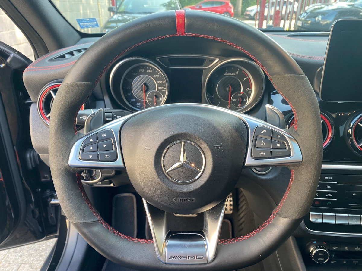 Mercedes-Benz GLA SUV 45 AMG 4Matic (13)