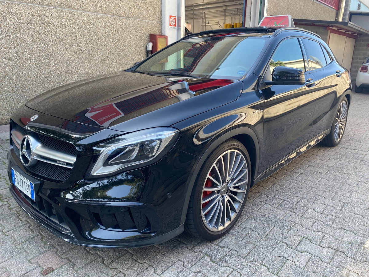Mercedes-Benz GLA SUV 45 AMG 4Matic (2)