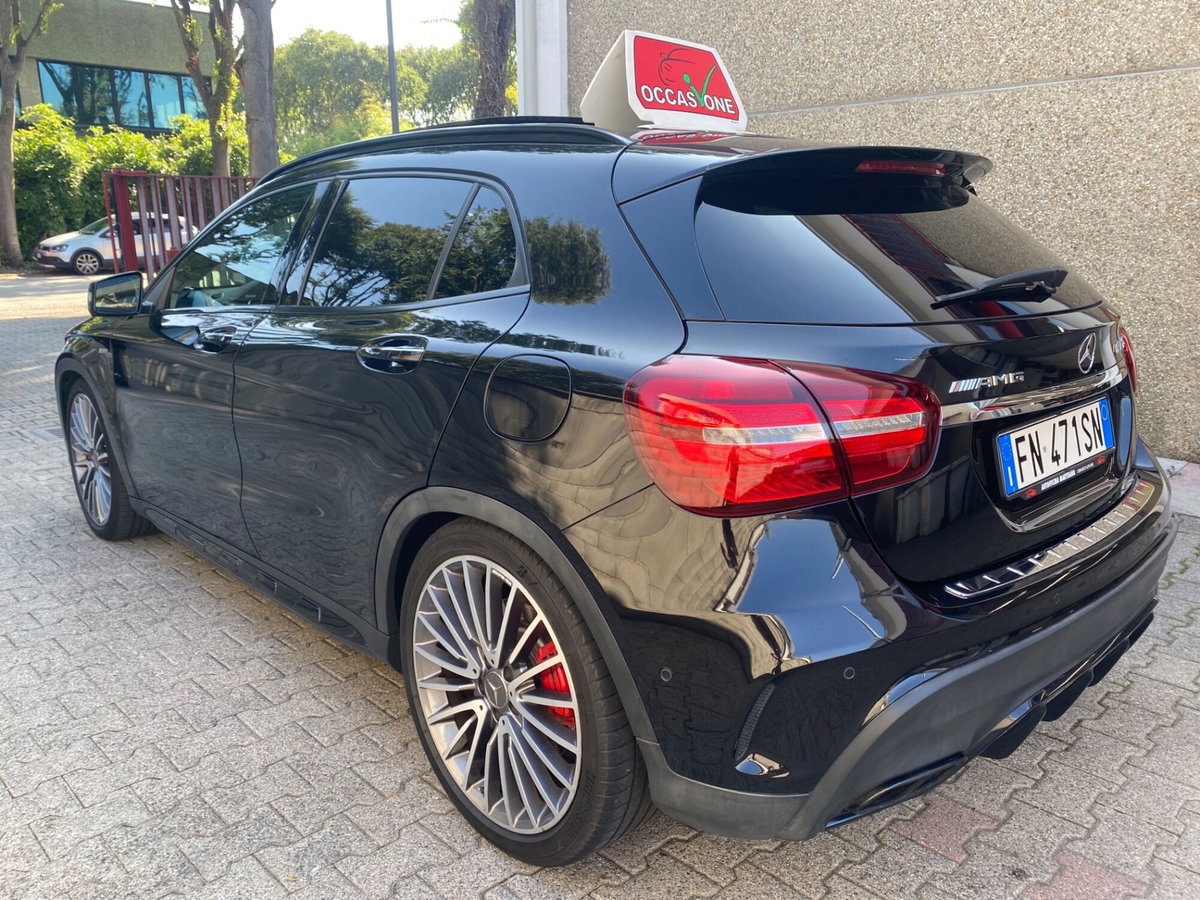Mercedes-Benz GLA SUV 45 AMG 4Matic (3)