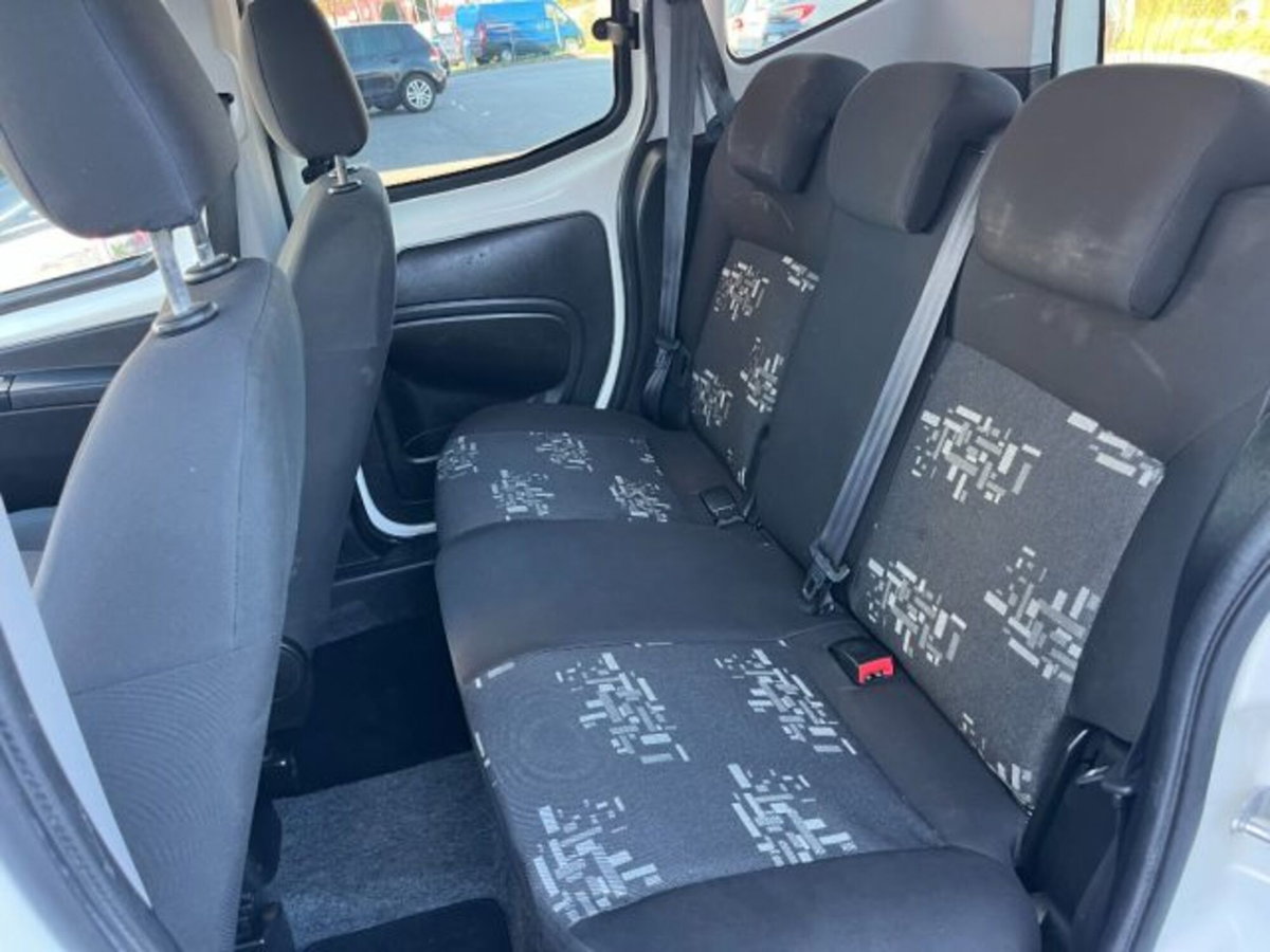 Fiat Qubo 1.4 8V 77 CV Dynamic Natural Power (6)