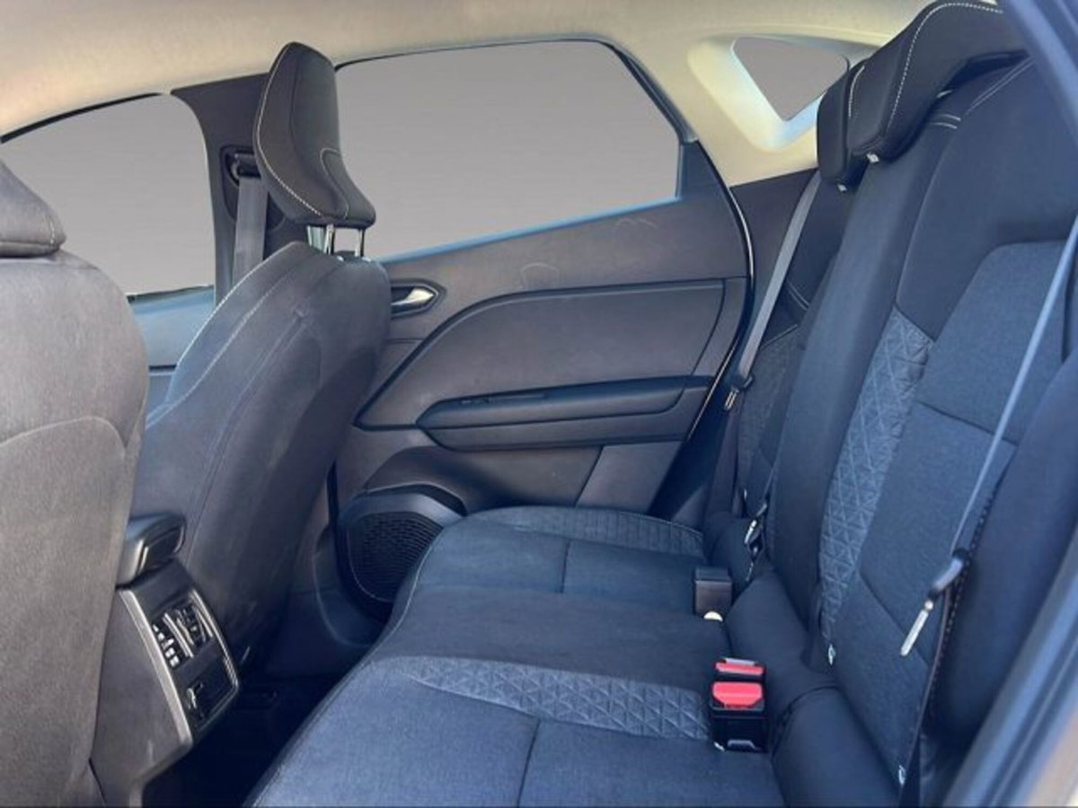 Renault Captur TCe 90 CV Techno (6)