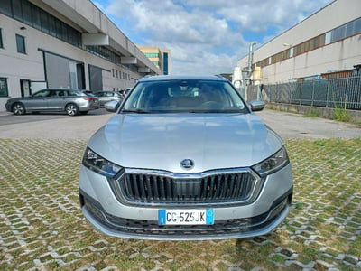 Skoda Octavia Station Wagon 2.0 TDI EVO SCR DSG Wagon Style usata