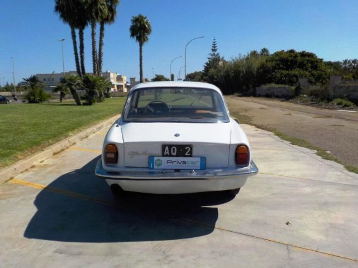 Alfa Romeo Giulietta 2.0 JTDm Sprint 150cv (6)