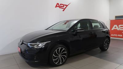 Volkswagen Golf 2.0 TDI DSG SCR Life usata
