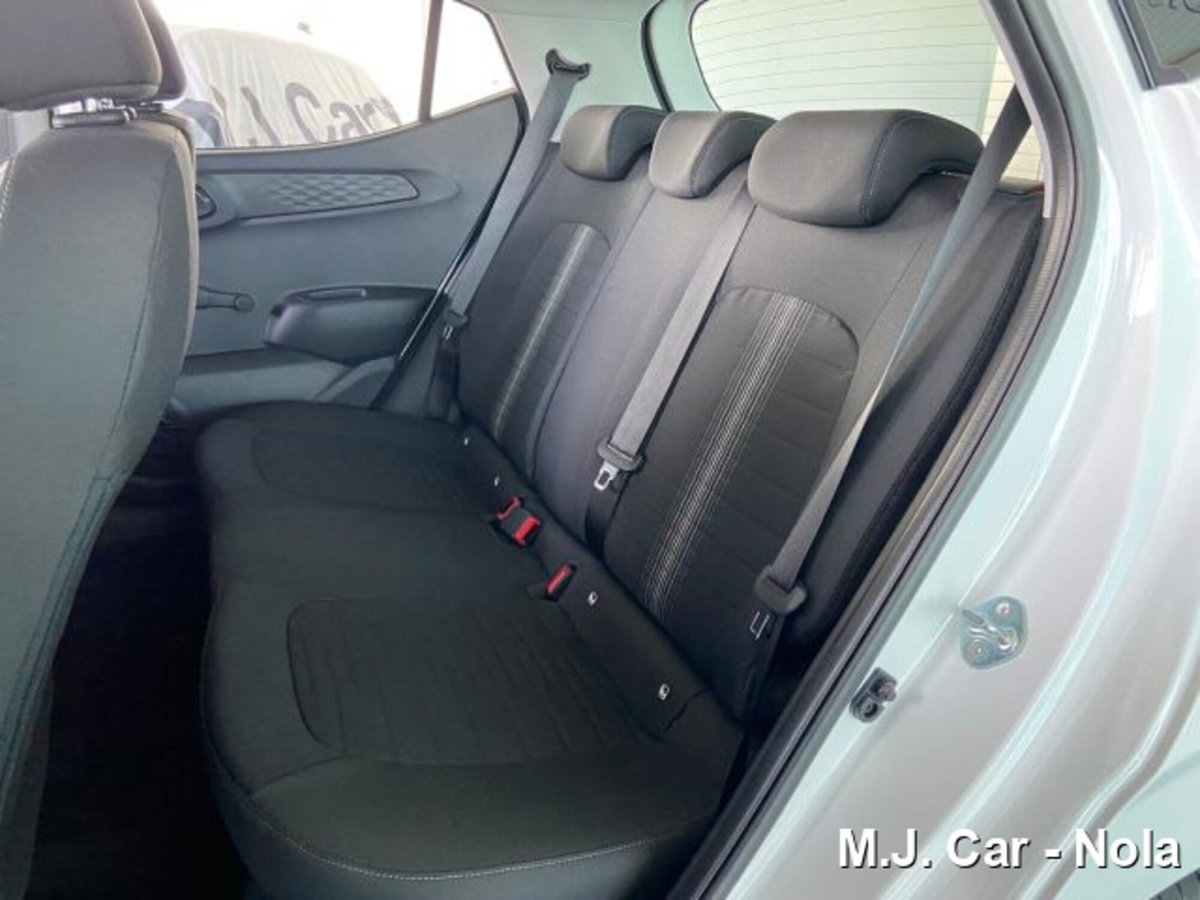 Hyundai i10 1.0 MPI AT Tech (10)