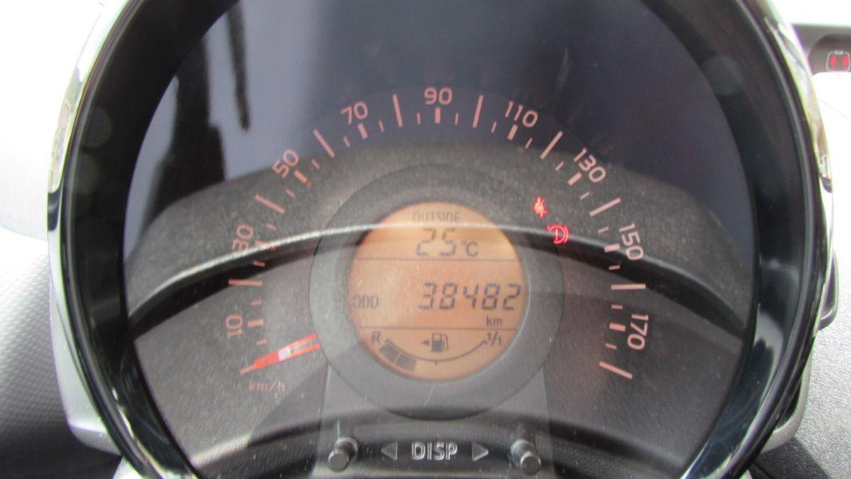 Peugeot 108 72 5 porte Style (13)