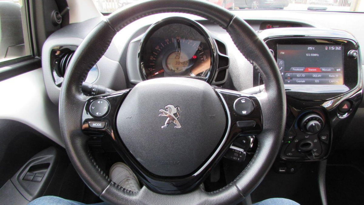 Peugeot 108 72 5 porte Style (14)