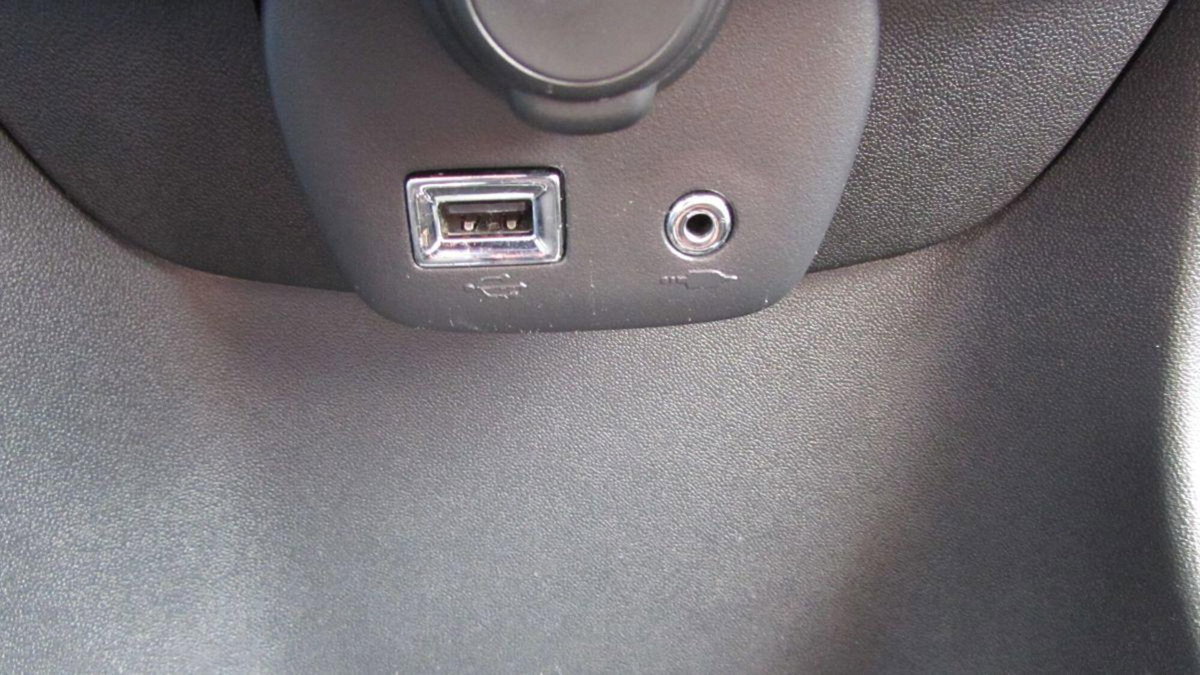 Peugeot 108 72 5 porte Style (16)