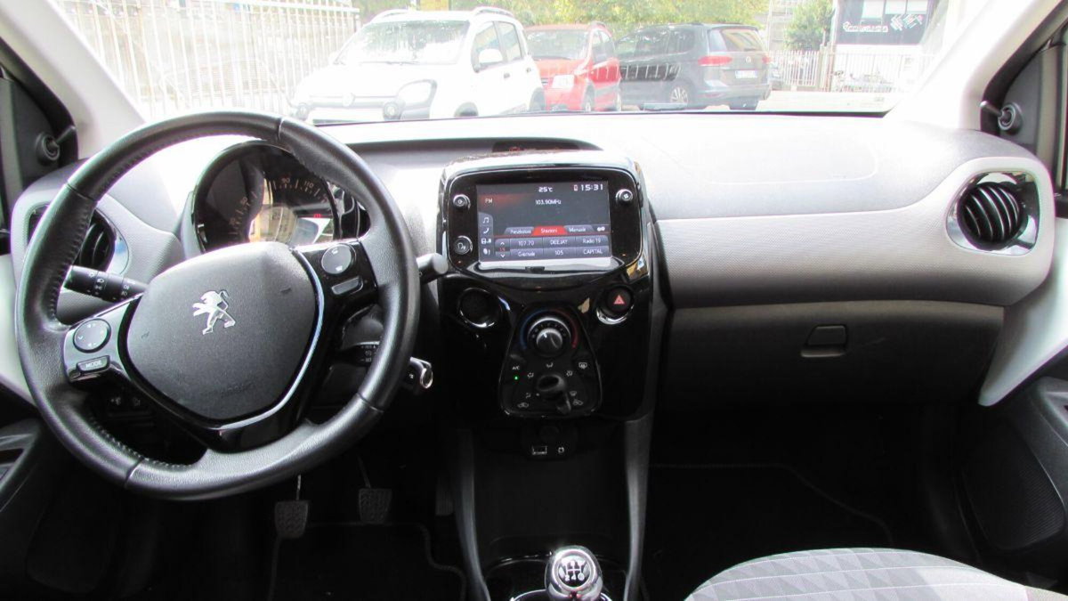 Peugeot 108 72 5 porte Style (9)