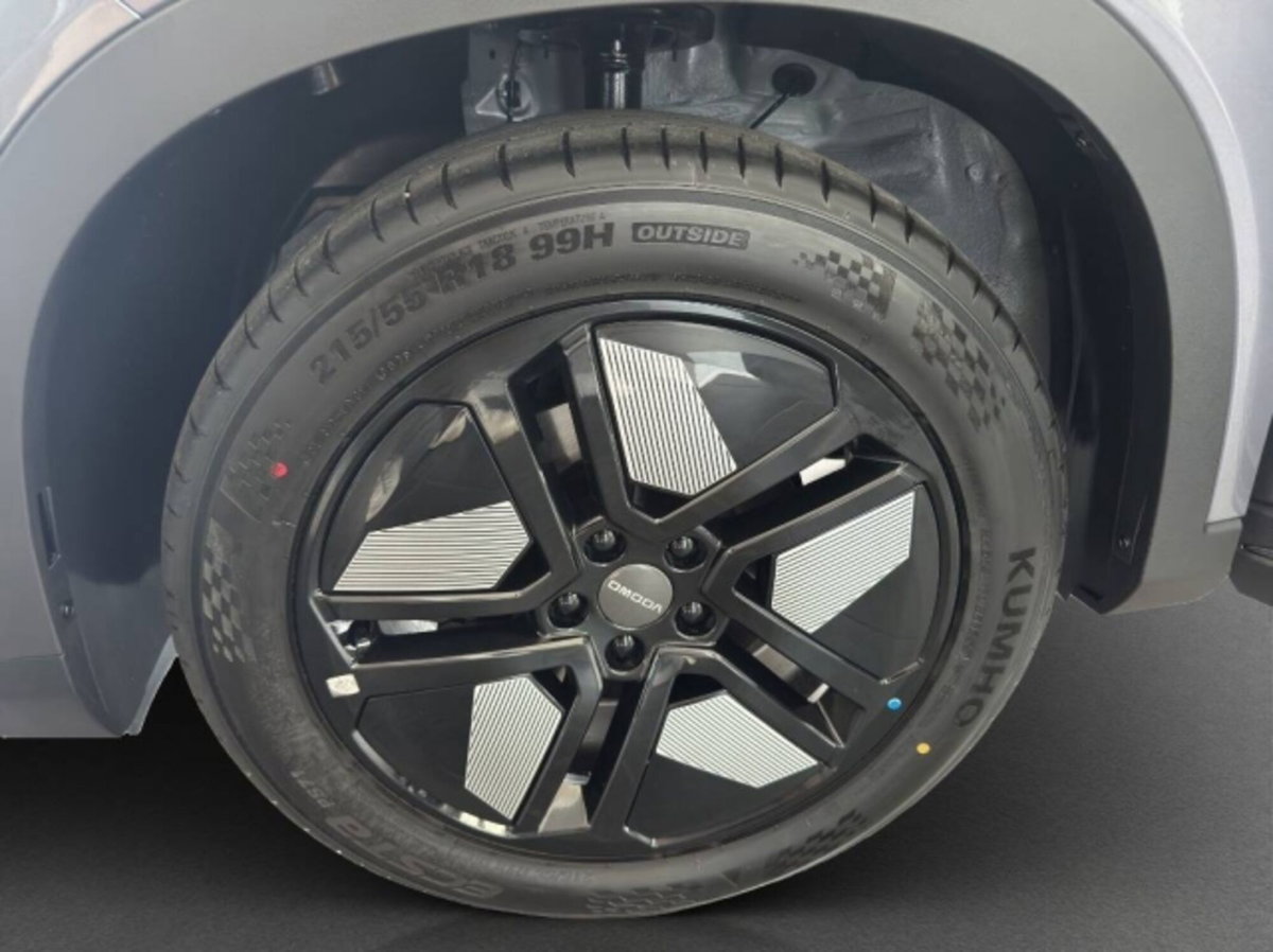 Omoda Omoda 5 SHS-H 1.5 tgdi hev Pure auto (17)