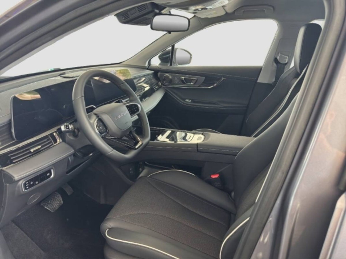 Omoda Omoda 5 SHS-H 1.5 tgdi hev Pure auto (8)