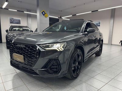 Audi Q3 Sportback 35 2.0 tdi Identity Black s-tronic usata