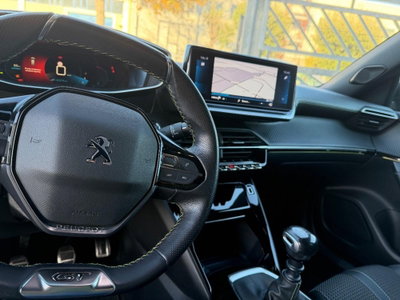 Peugeot 2008 BlueHDi 100 S&S GT Line (13)