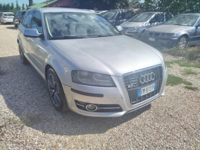 Audi A3 Sportback 1.6 TDI 105 CV CR S tronic Ambition (2)