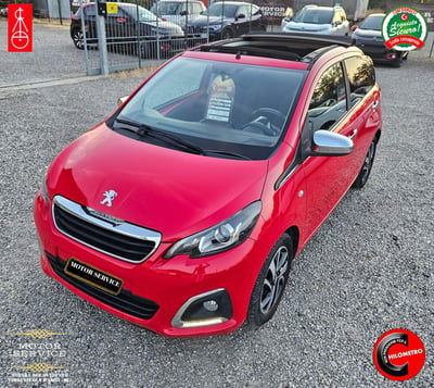 Peugeot 108 82 5 porte Allure usata