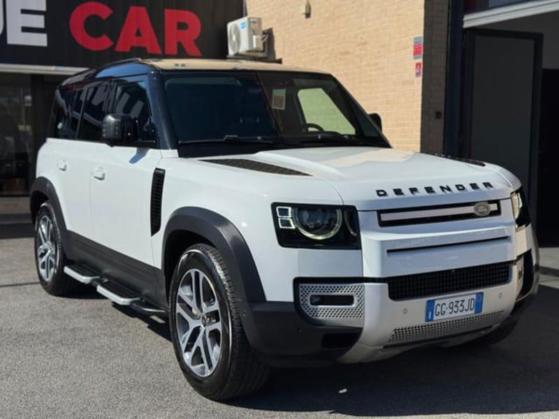 Land Rover Defender 110 3.0D I6 300 CV AWD Auto X-Dynamic HSE