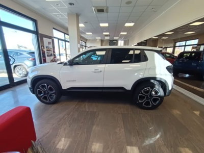 Jeep Avenger 1.2 turbo Summit fwd 100cv (4)