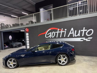 Ferrari FF Coupé FF DCT (2)